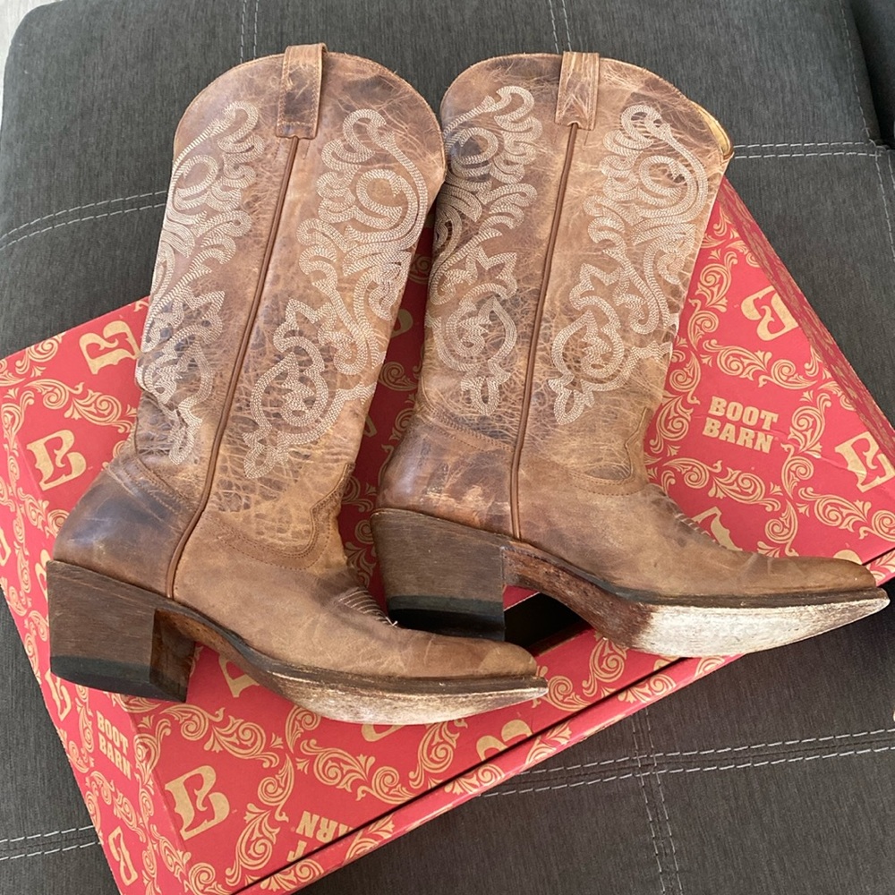 Shyanne Woman’s Leather Tooled Tall Western Boots